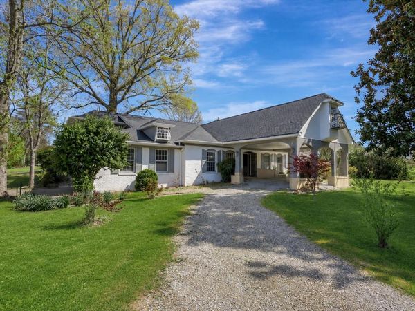 201 Blythe Ferry Road, Cleveland, TN 37312
