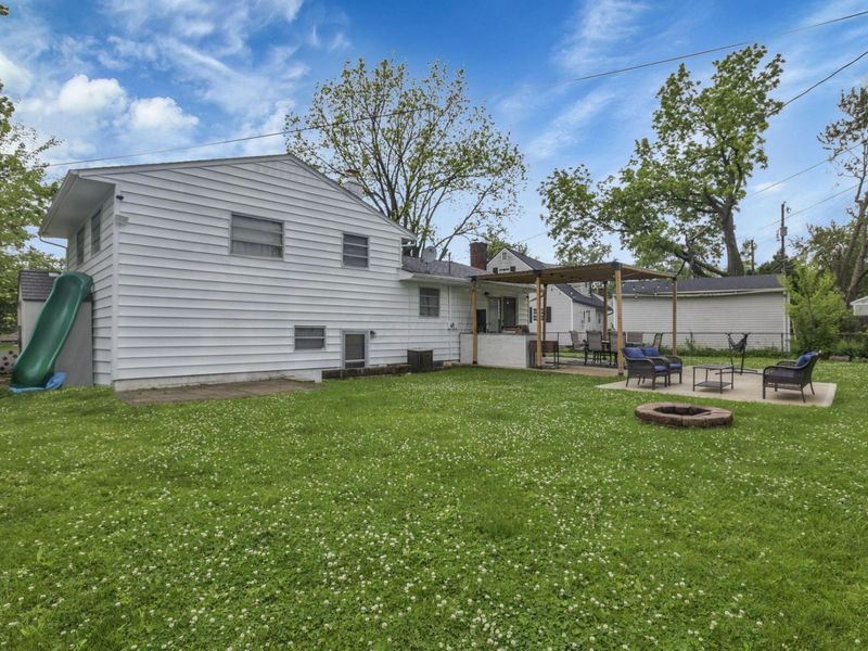 1053 Carrousel Drive E, Reynoldsburg, OH 43068 Photo 38