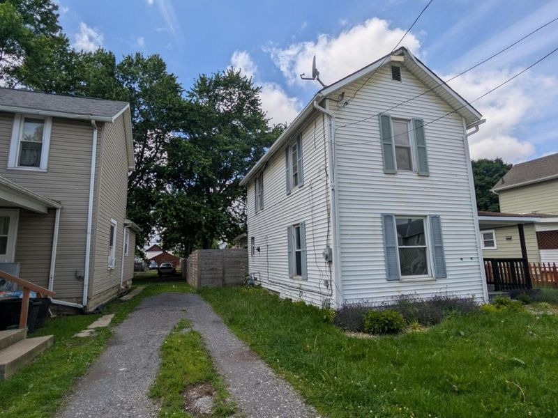 519 Mound Street , Marion, OH 43302 Photo 3