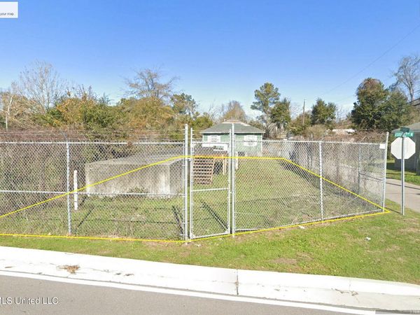 201 Elmer Street, Biloxi, MS 39530