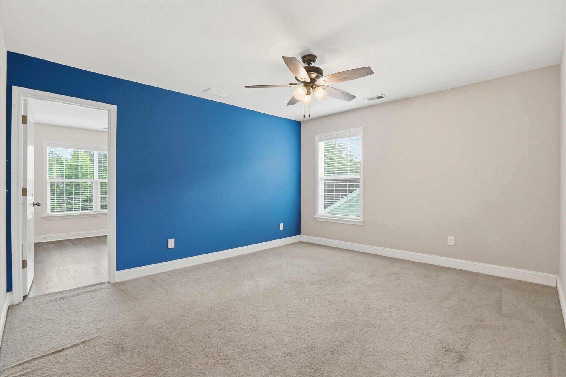 100 Windmere Drive Photo 15