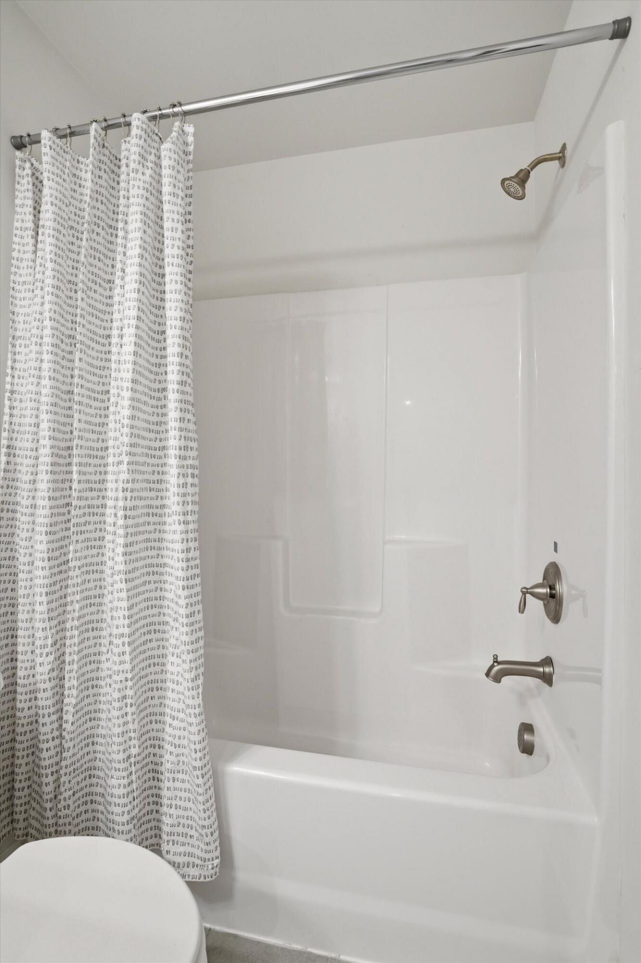 100 Windmere Drive Photo 30