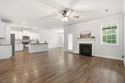100 Windmere Drive photo 4