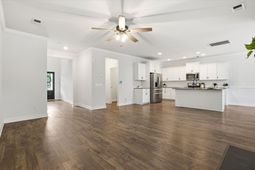 100 Windmere Drive photo 4