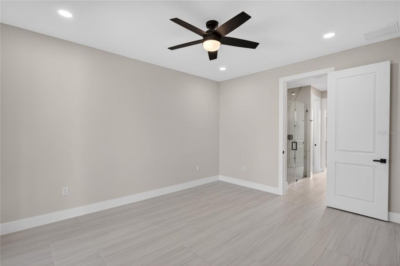 819 SW 16th Terrace, Cape Coral, FL 33991 Photo