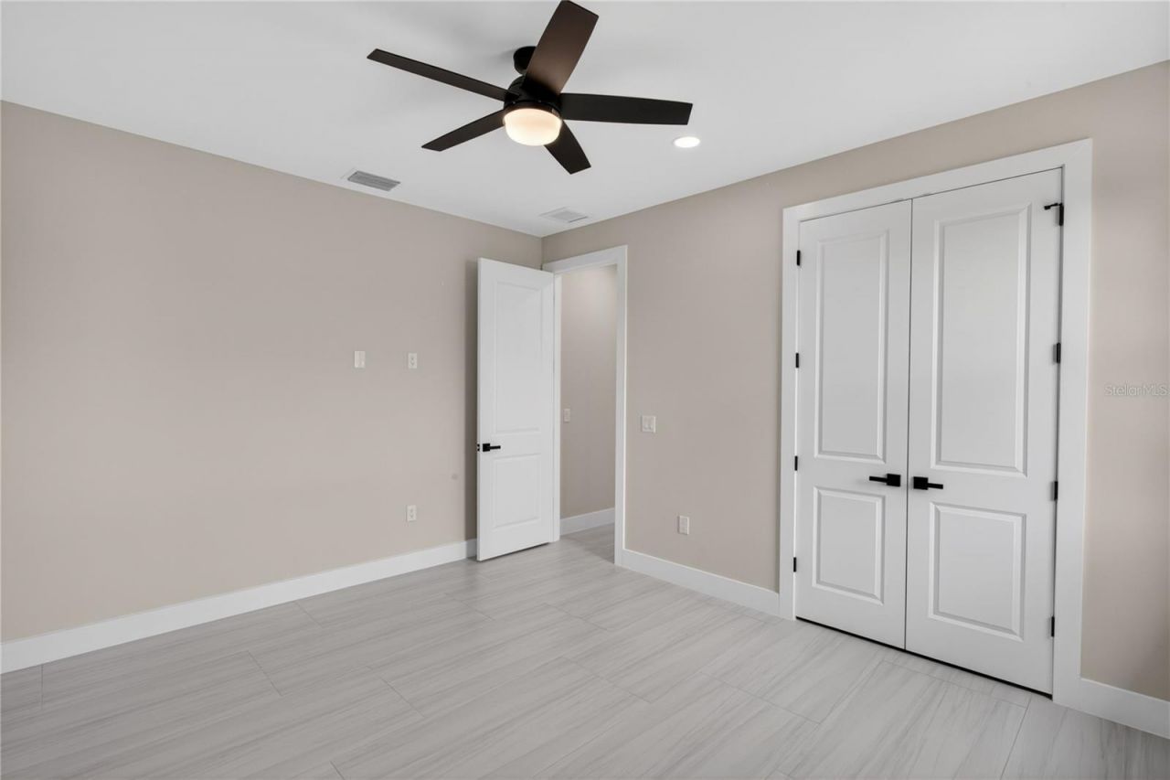 819 SW 16th Terrace, Cape Coral, FL 33991 Photo