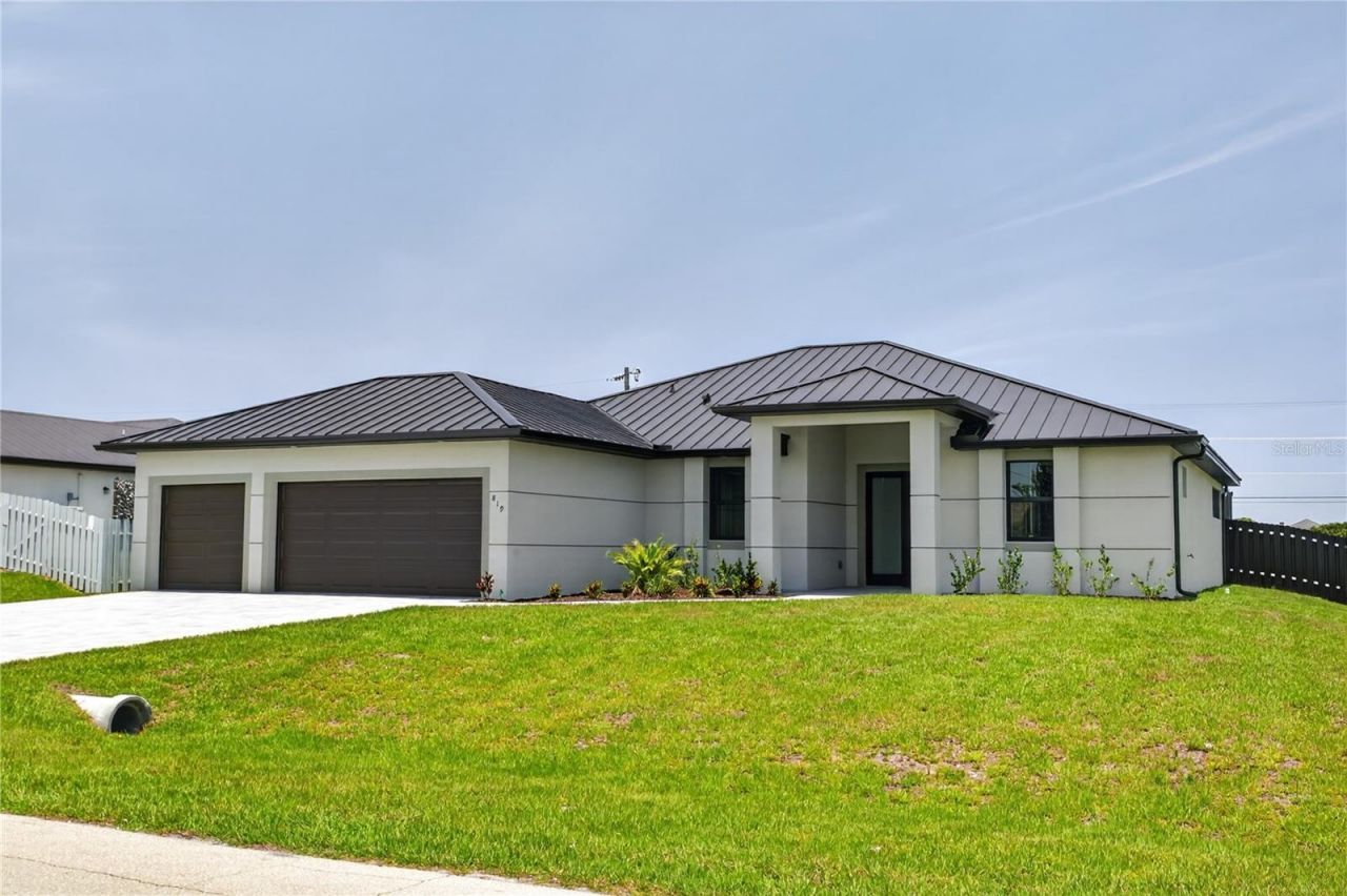 819 SW 16th Terrace, Cape Coral, FL 33991 Photo
