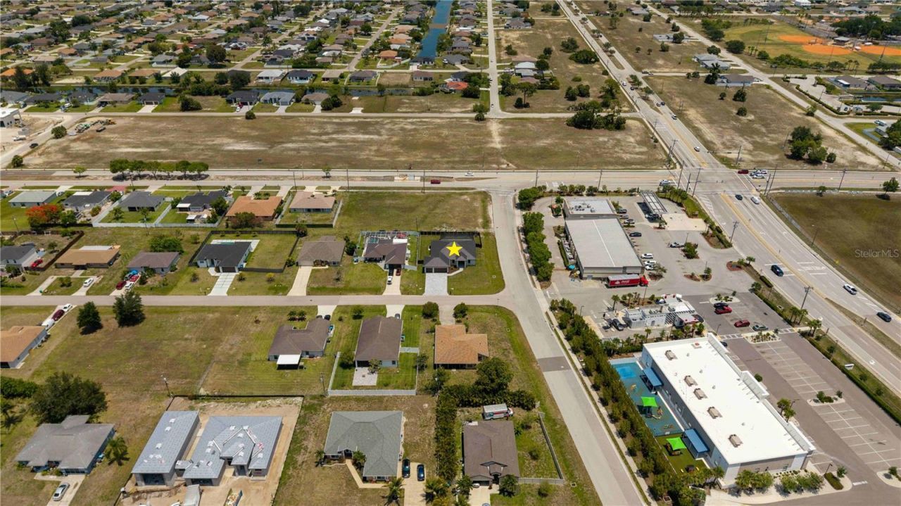 819 SW 16th Terrace, Cape Coral, FL 33991 Photo