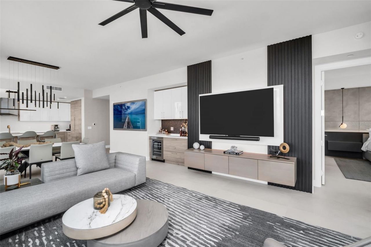 301 1st Street S, Unit 2501, Saint Petersburg, FL 33701 Photo