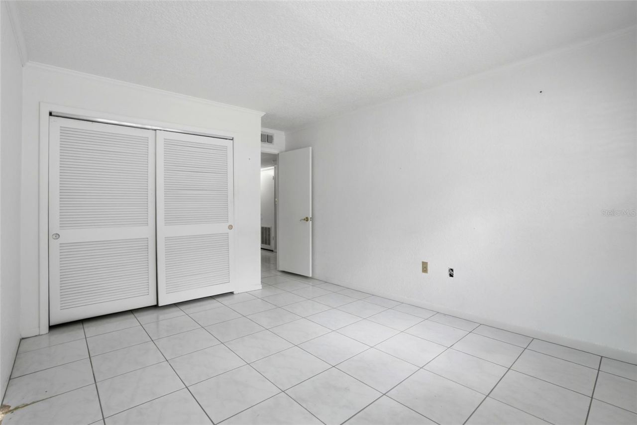 4715 Christa Court , Unit 335, Tampa, FL 33614 Photo