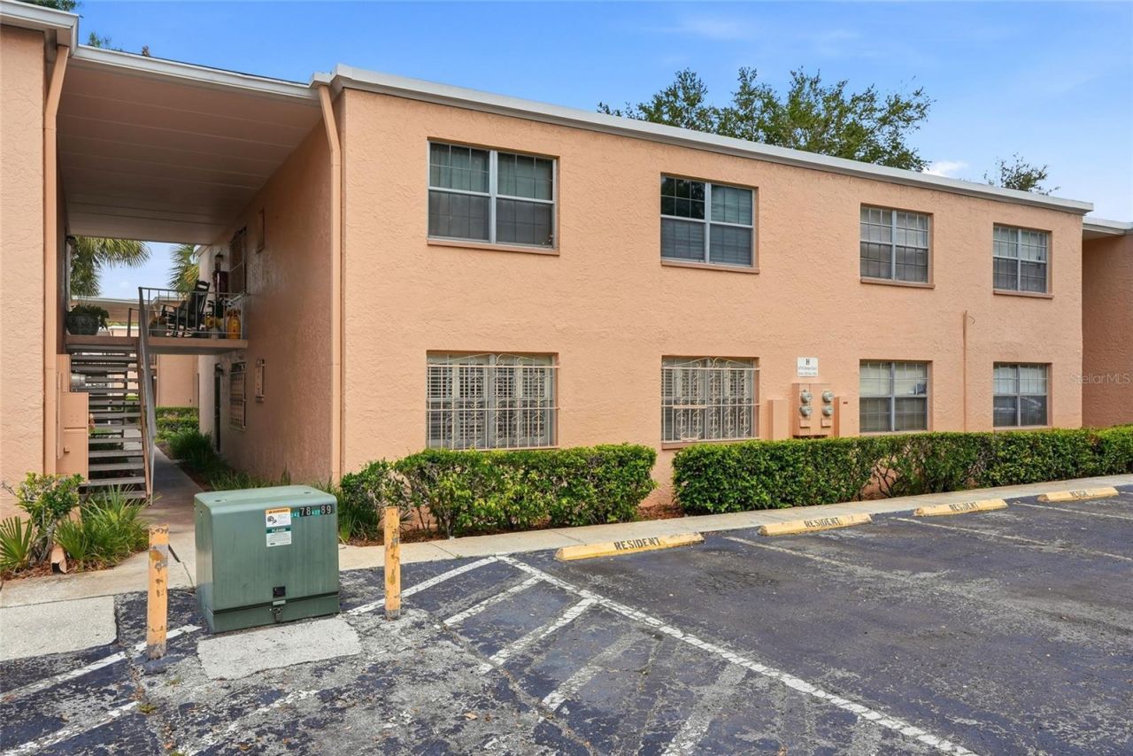 4715 Christa Court , Unit 335, Tampa, FL 33614 Photo