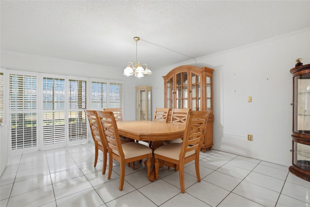 4715 Christa Court , Unit 335, Tampa, FL 33614 Photo