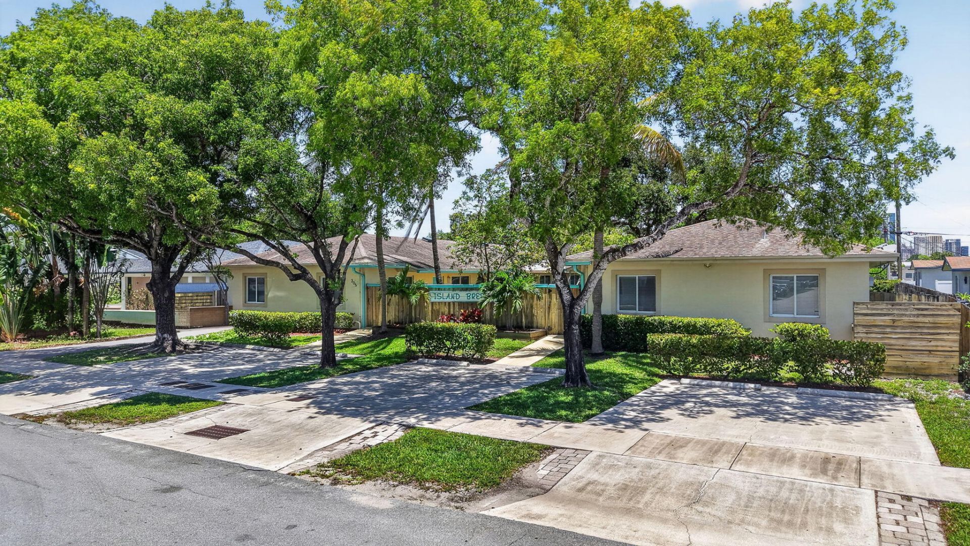 301 SW 16th Street, Fort Lauderdale, FL 33315 Photo