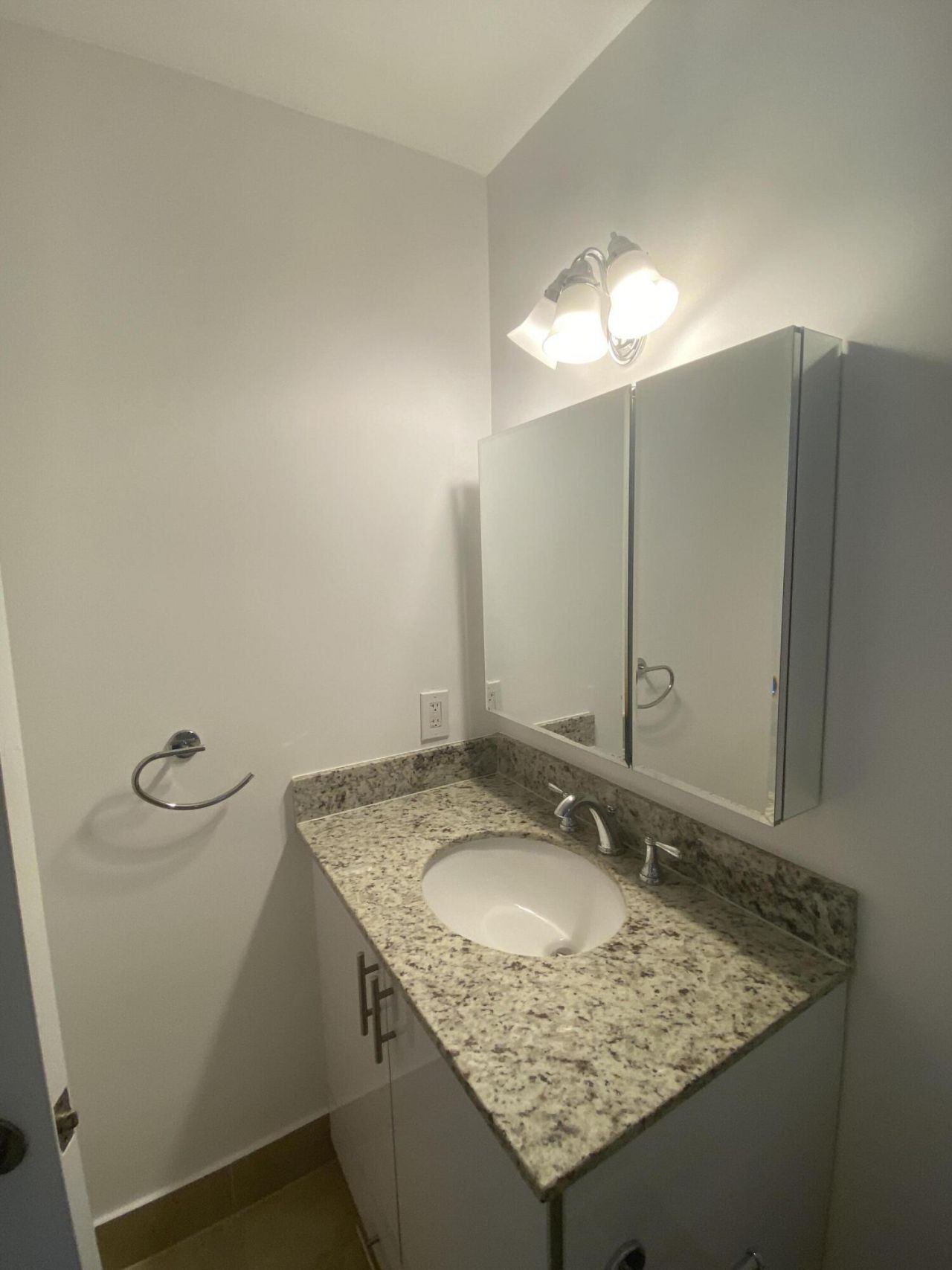 560-570 NE 19th Avenue, Deerfield Beach, FL 33441 Photo
