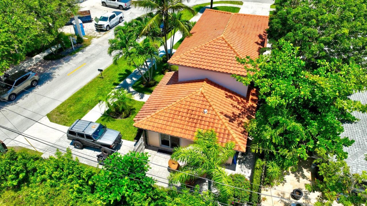 560-570 NE 19th Avenue, Deerfield Beach, FL 33441 Photo