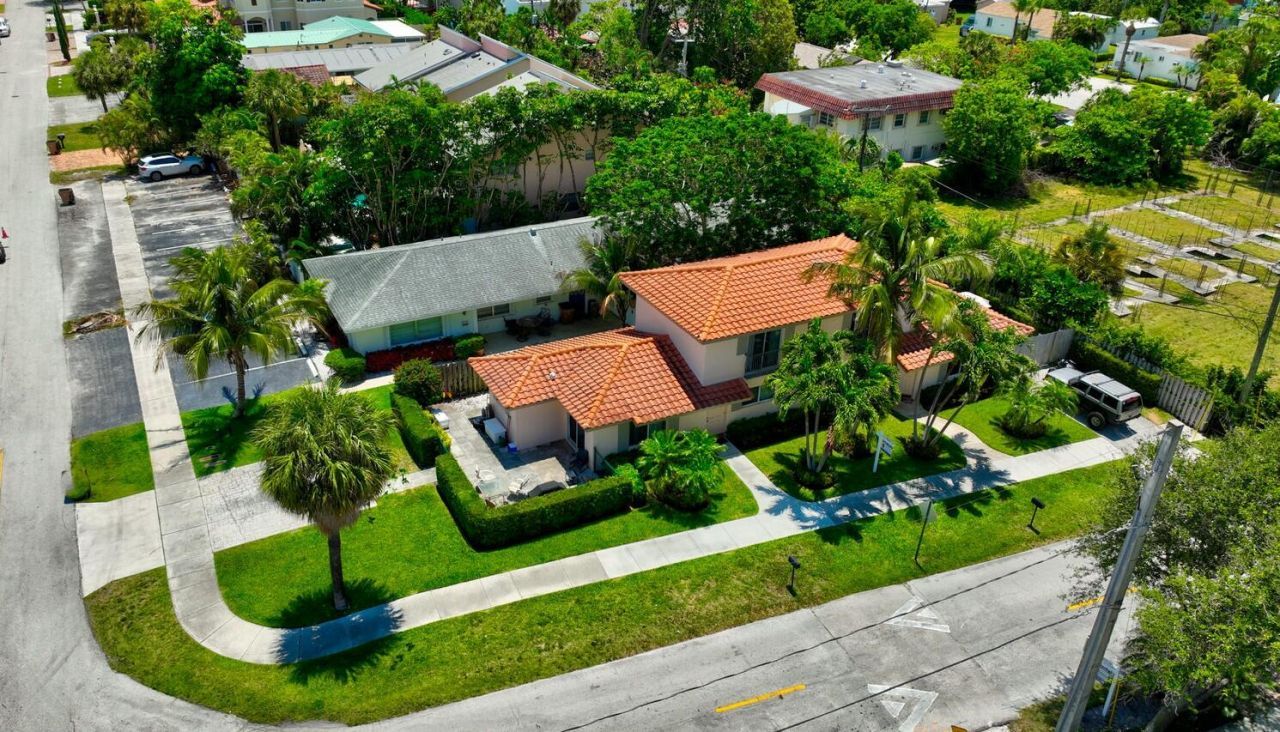 560-570 NE 19th Avenue, Deerfield Beach, FL 33441 Photo