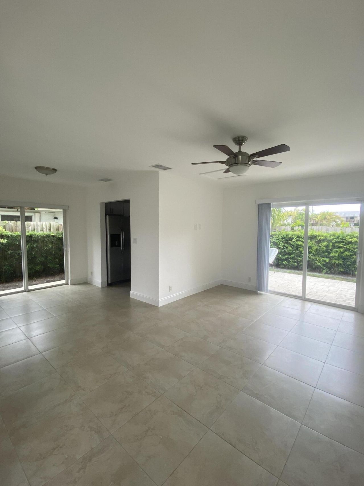 560-570 NE 19th Avenue, Deerfield Beach, FL 33441 Photo