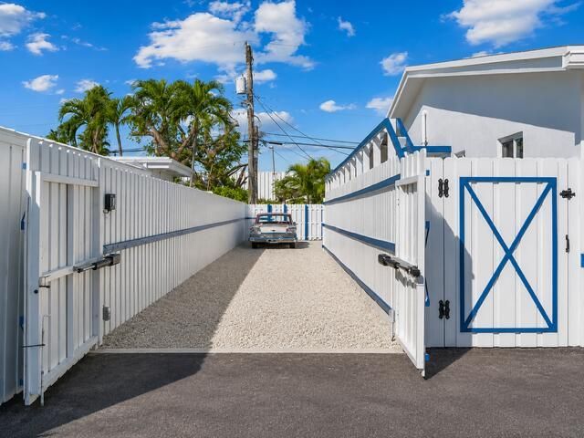 1539-1541 NE 15th Avenue, Fort Lauderdale, FL 33304 Photo