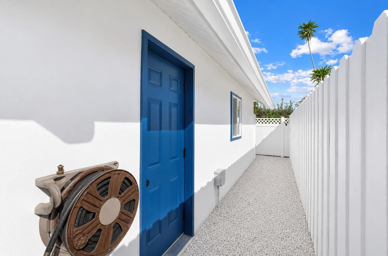 1539-1541 NE 15th Avenue, Fort Lauderdale, FL 33304 Photo