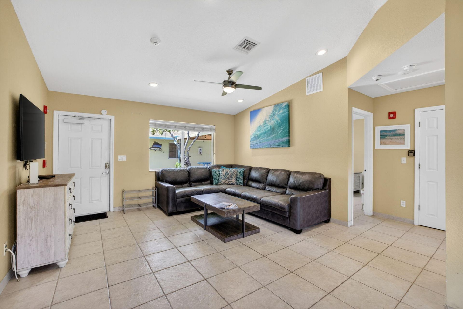 305 SW 16th Street, Fort Lauderdale, FL 33315 Photo