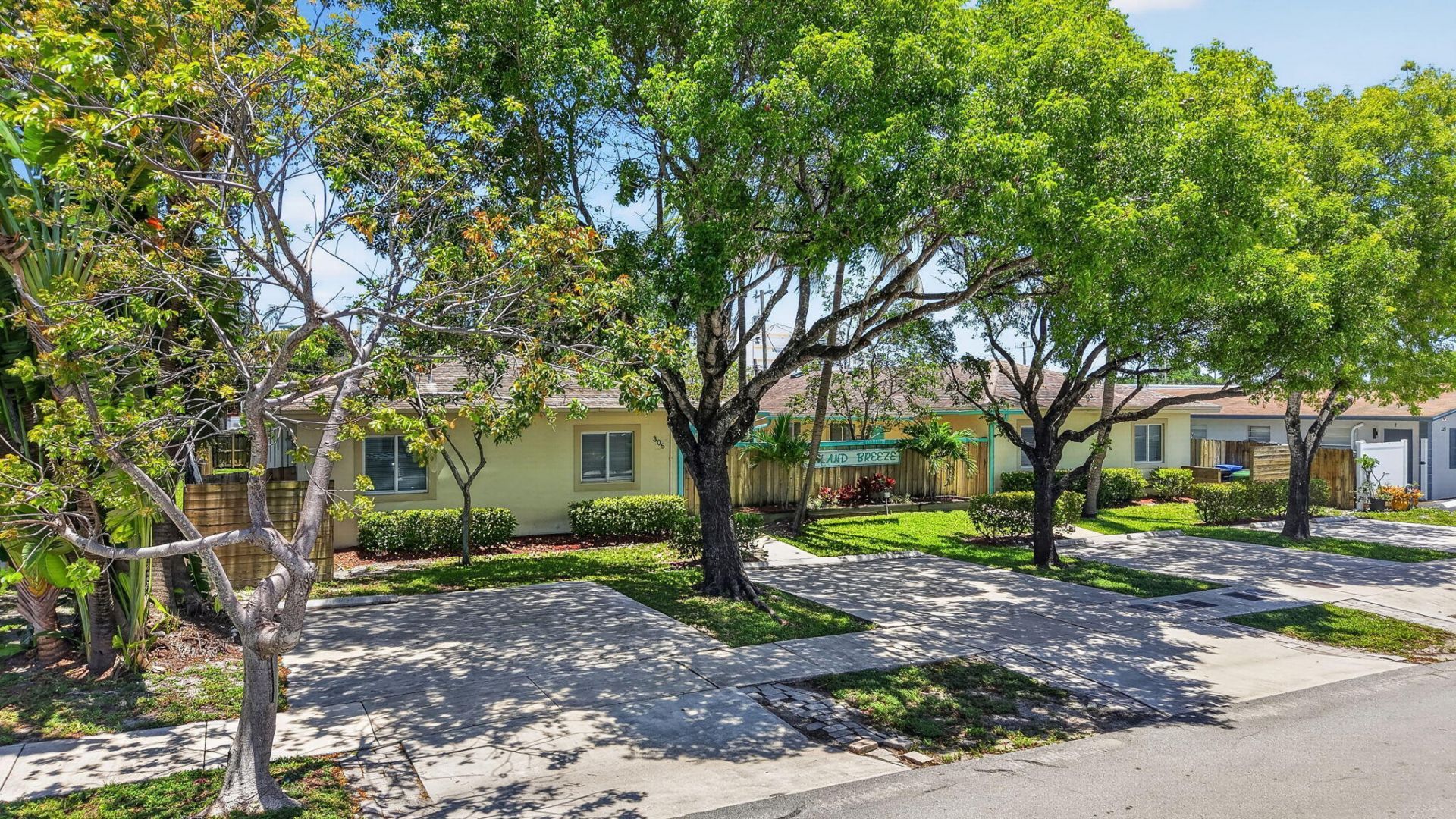 305 SW 16th Street, Fort Lauderdale, FL 33315 Photo