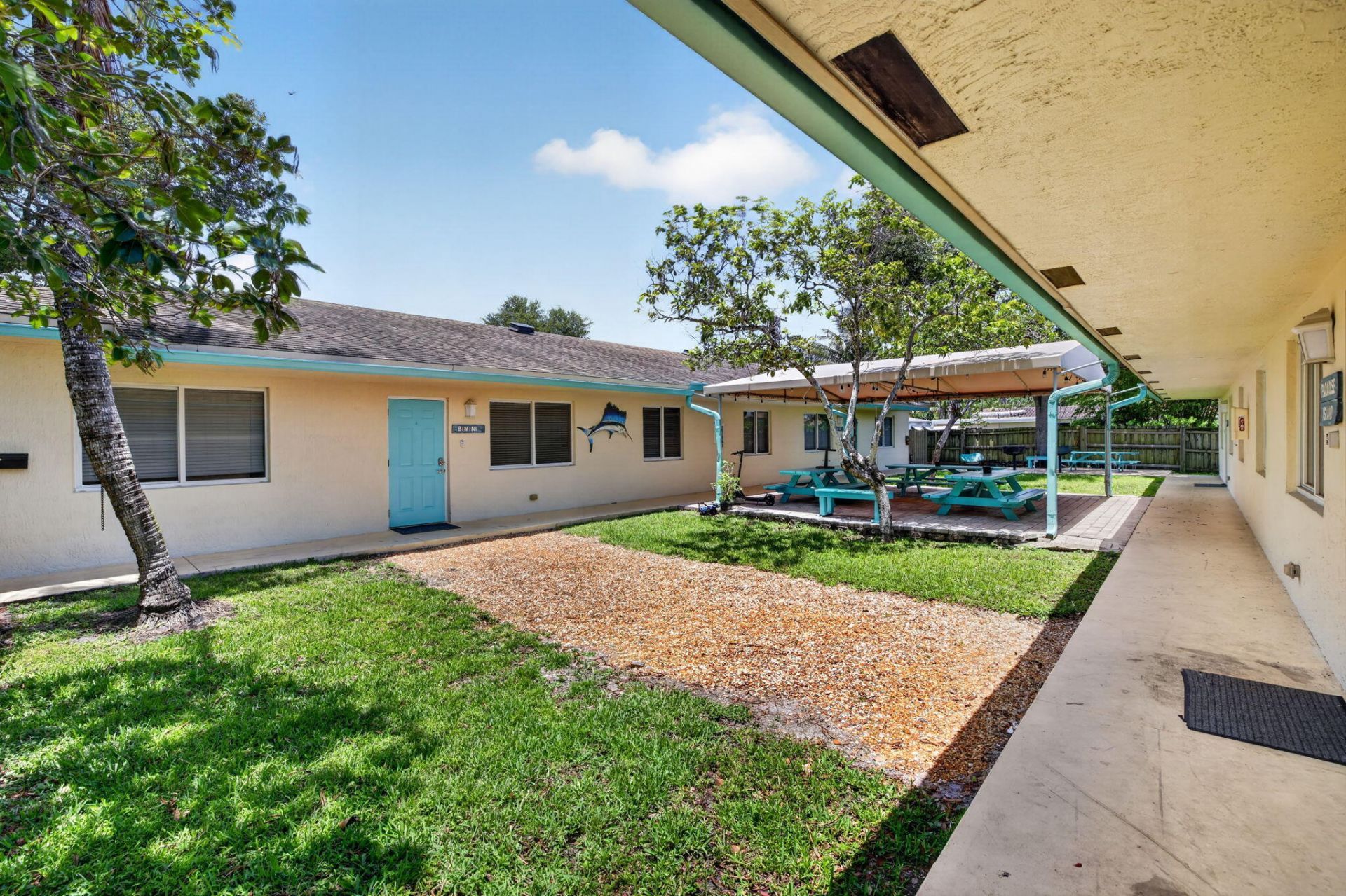 305 SW 16th Street, Fort Lauderdale, FL 33315 Photo