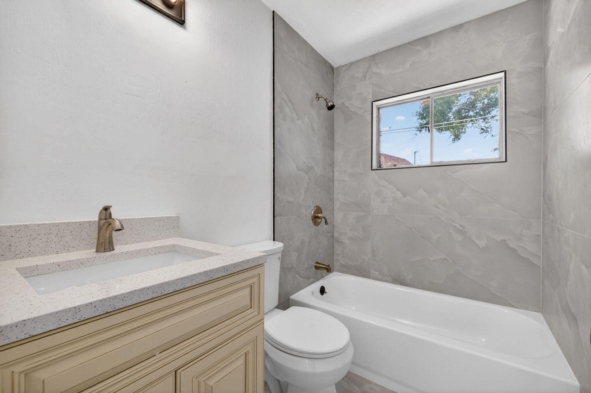 812 N 24th Street, Fort Pierce, FL 34950 Photo