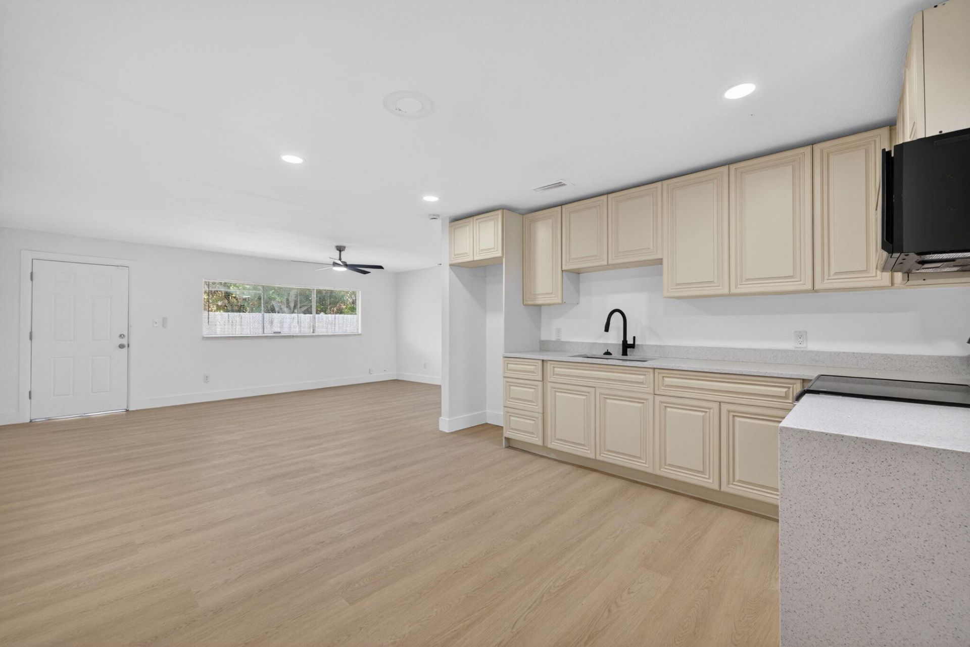 812 N 24th Street, Fort Pierce, FL 34950 Photo