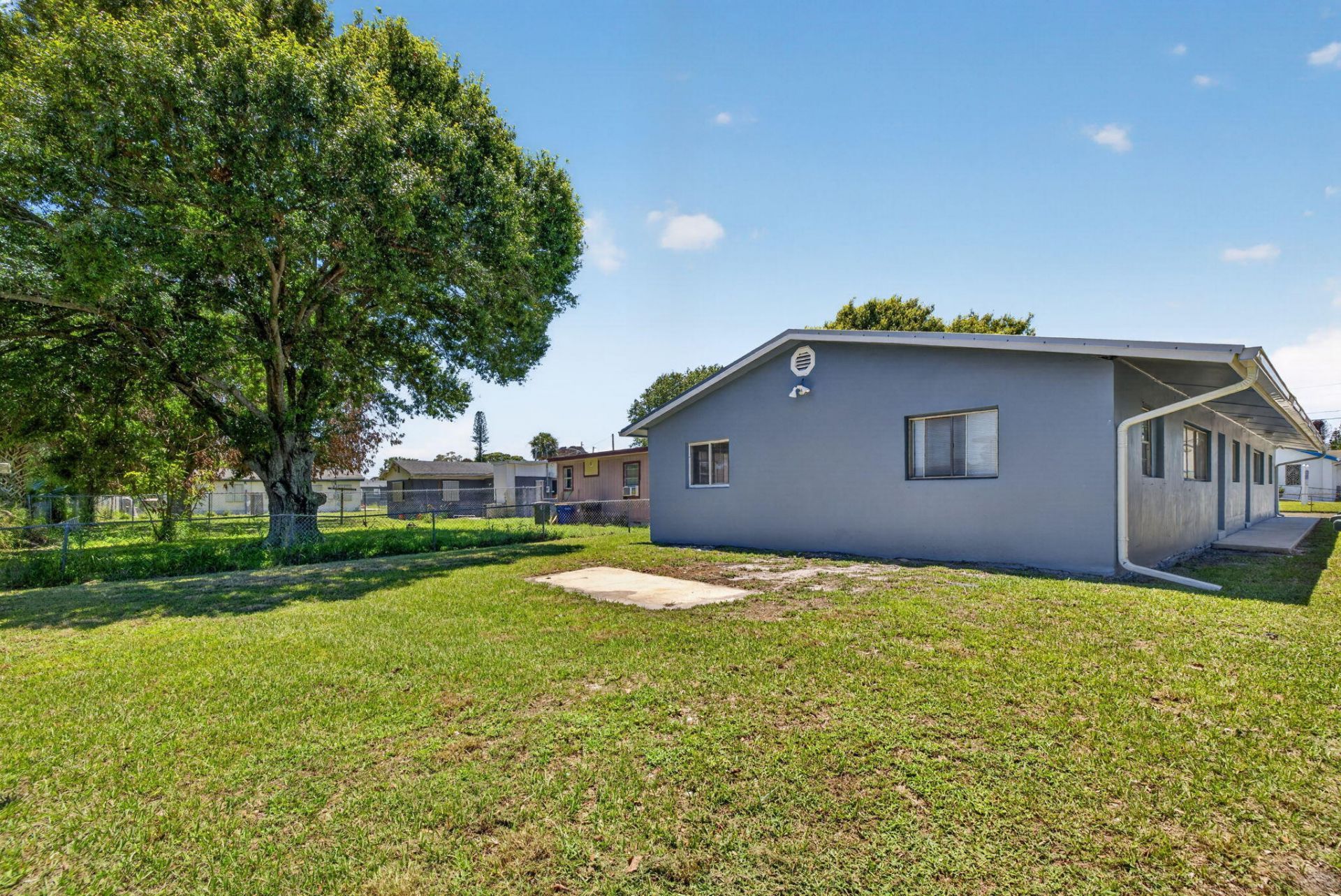 812 N 24th Street, Fort Pierce, FL 34950 Photo