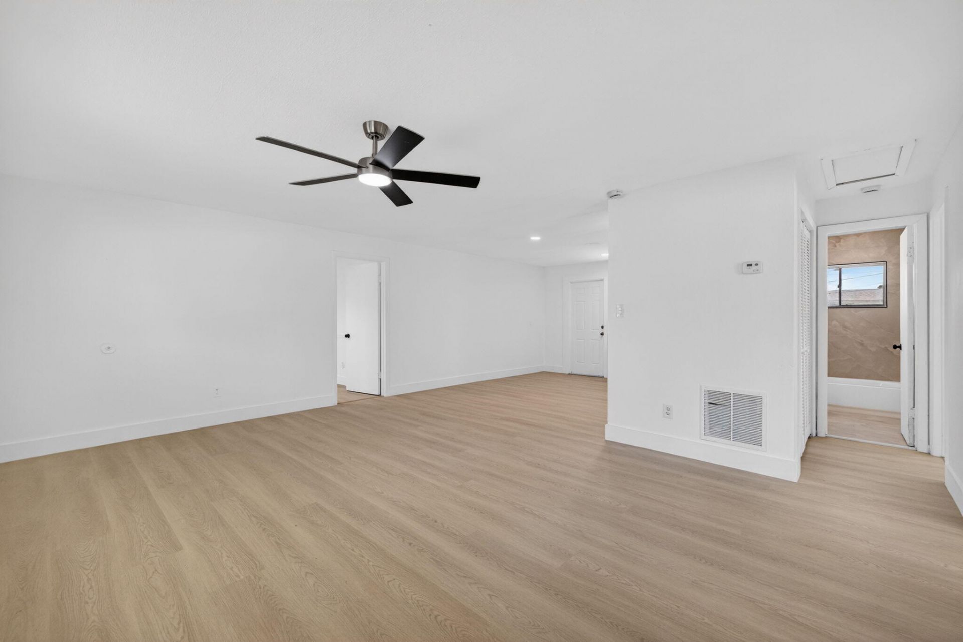 812 N 24th Street, Fort Pierce, FL 34950 Photo