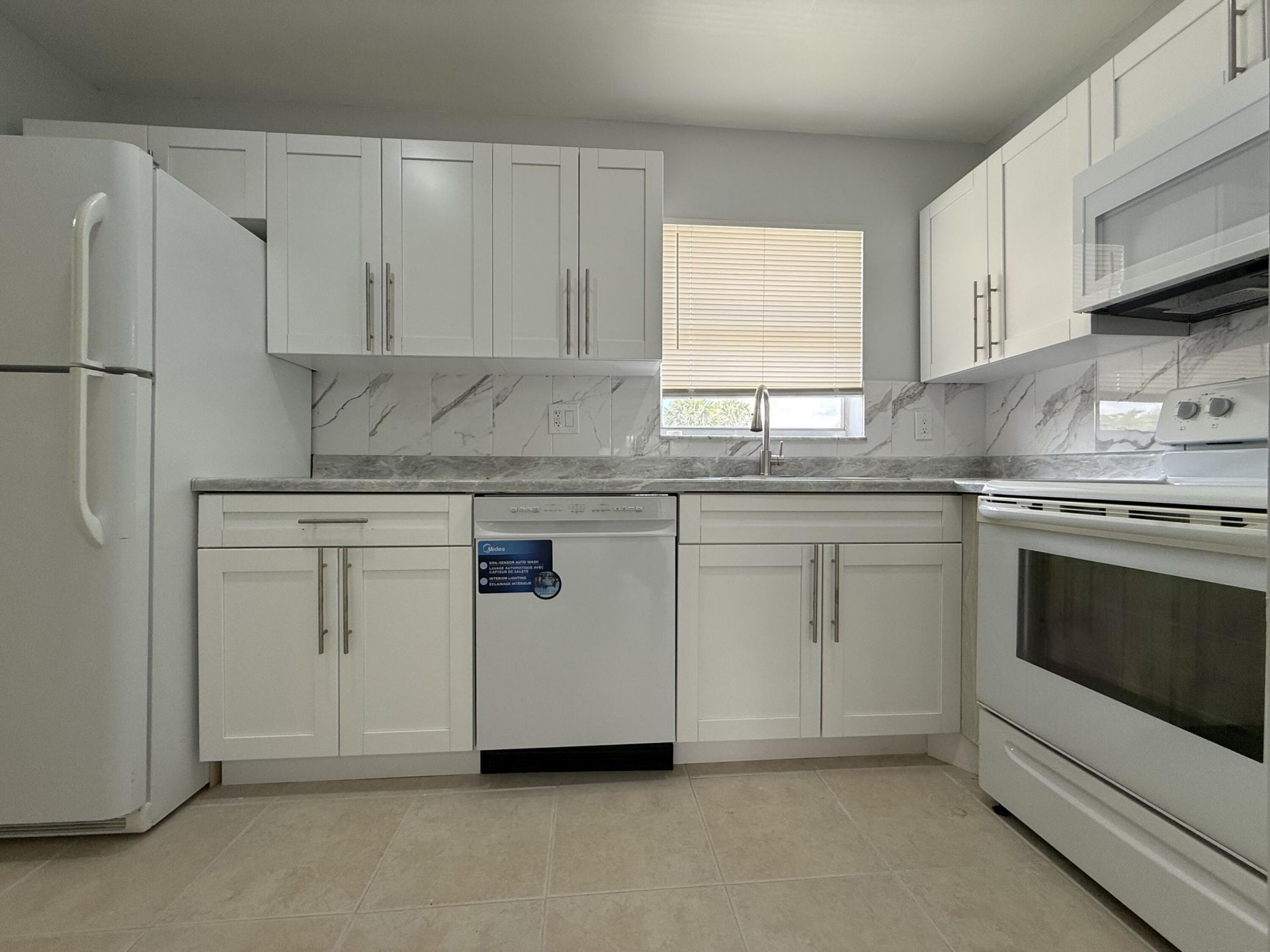 228 Lake Dora Drive, West Palm Beach, FL 33411 Photo