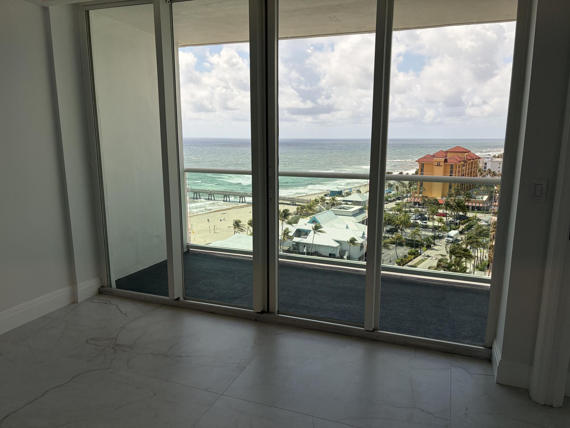 333 NE 21st Avenue, Unit 1620, Deerfield Beach, FL 33441 Photo