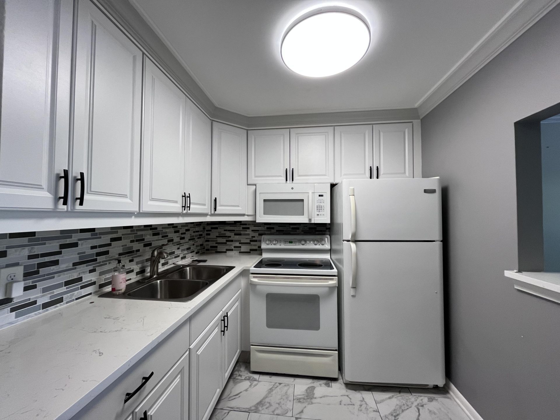49 B Cambridge B, West Palm Beach, FL 33417 Photo