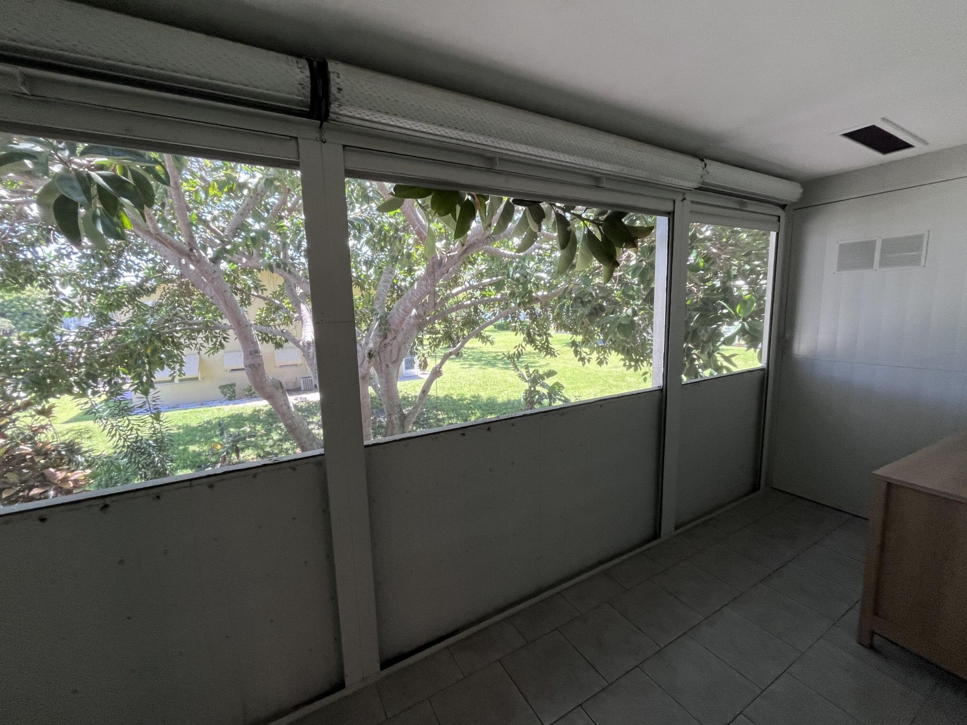 49 B Cambridge B, West Palm Beach, FL 33417 Photo