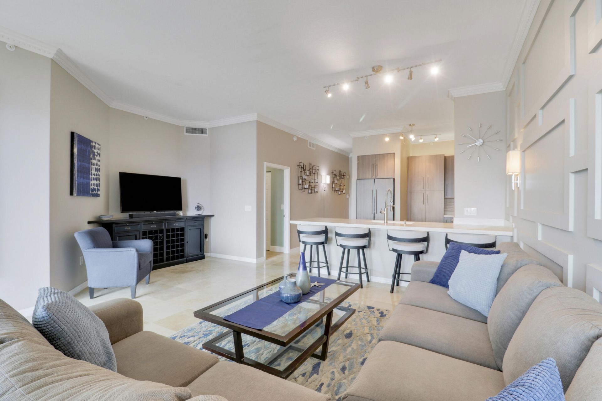 806 E Windward Way, Unit 102, Lantana, FL 33462 Photo