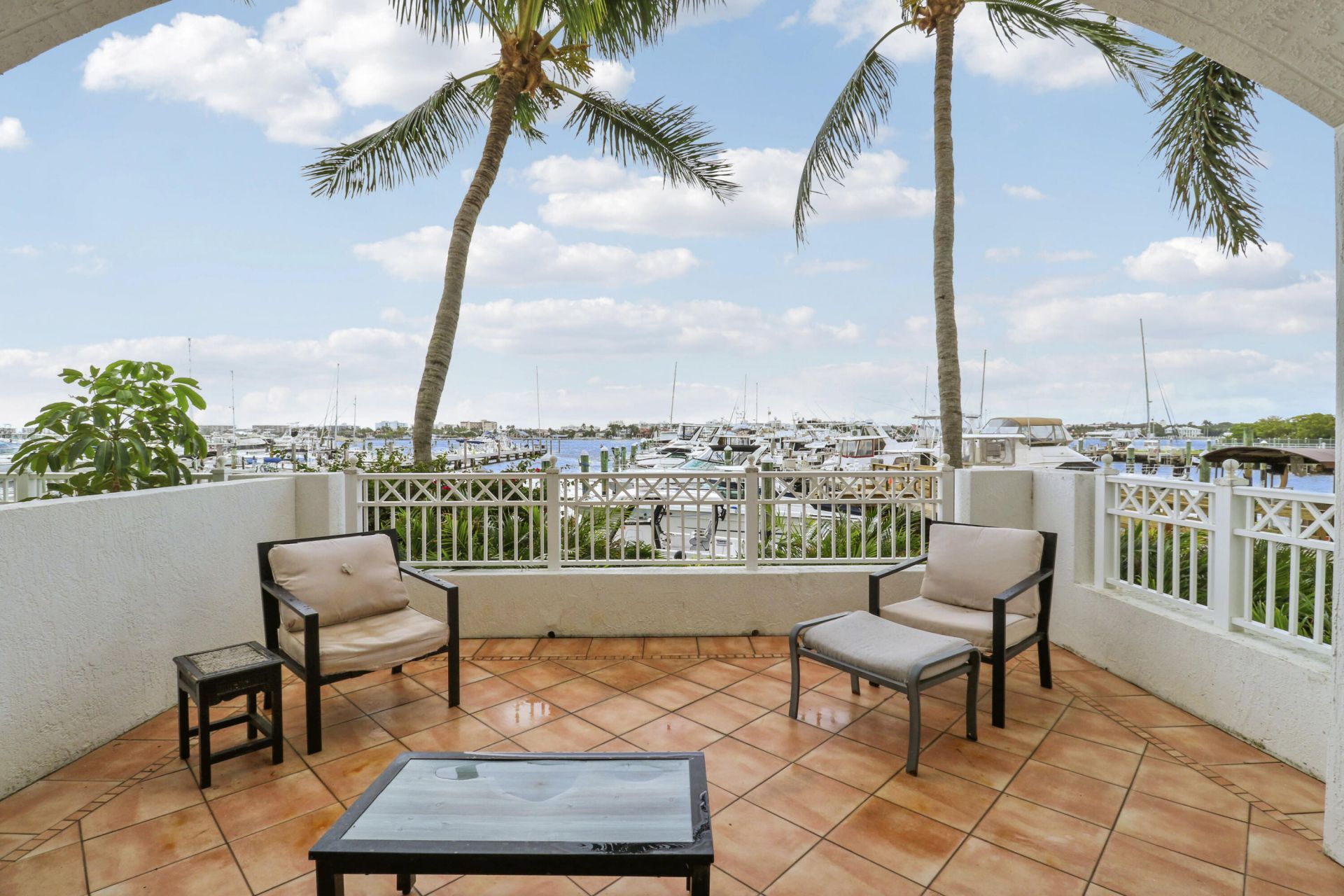 806 E Windward Way, Unit 102, Lantana, FL 33462 Photo