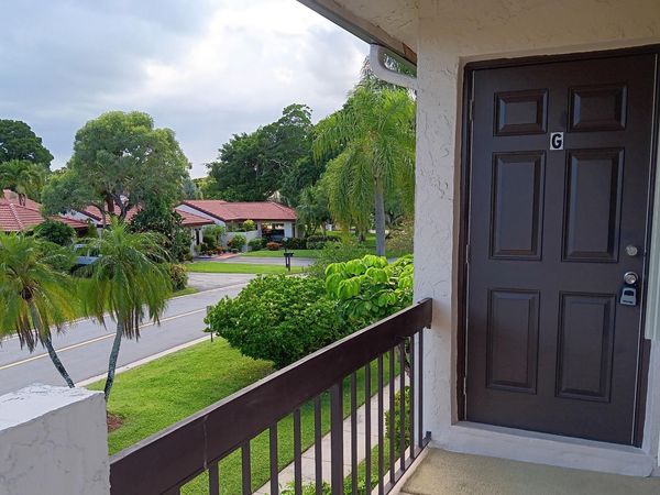 8045 Eastlake Drive, Unit 1-g, Boca Raton, FL 33433