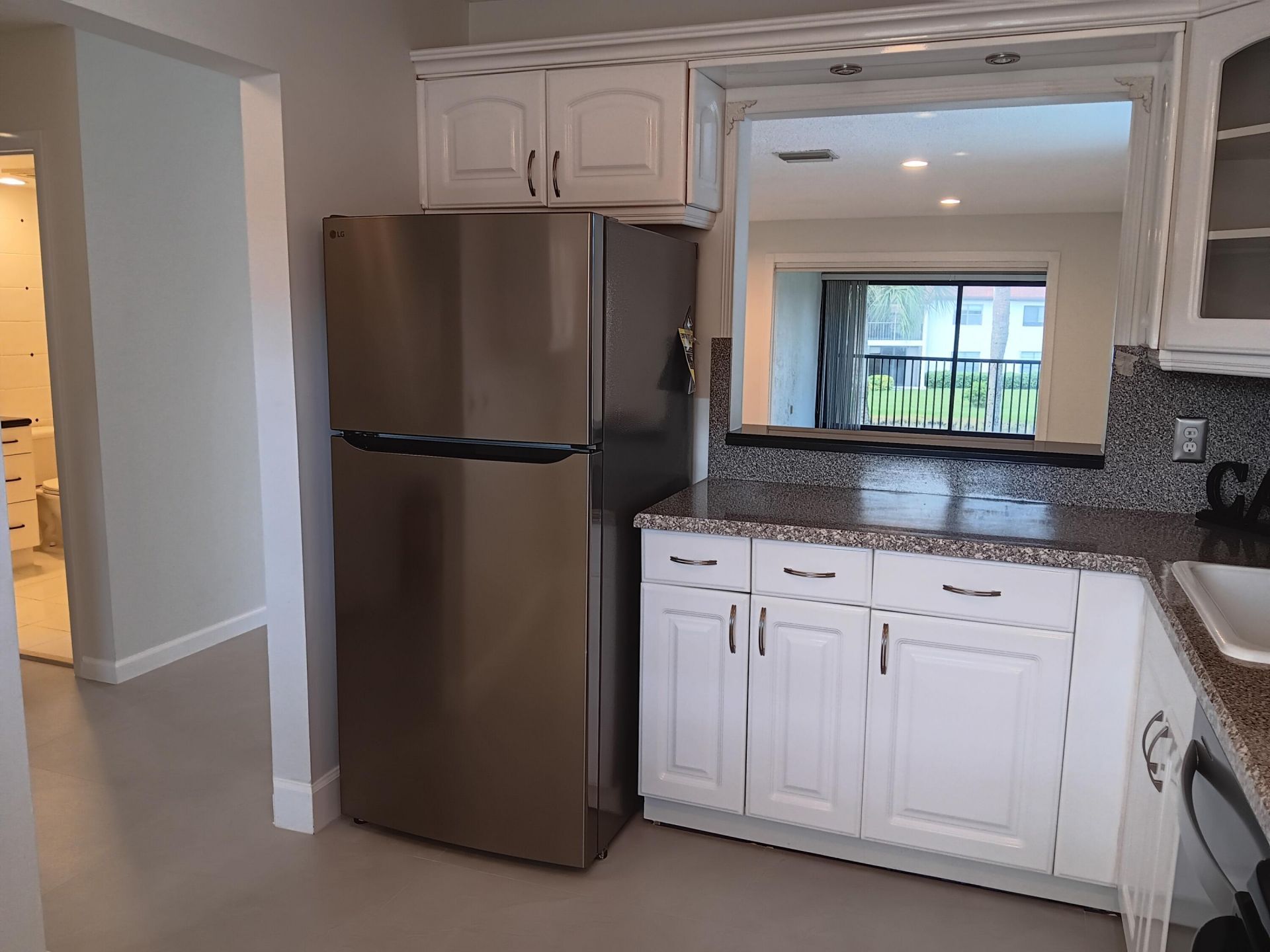 8045 Eastlake Drive, Unit 1-g, Boca Raton, FL 33433 Photo