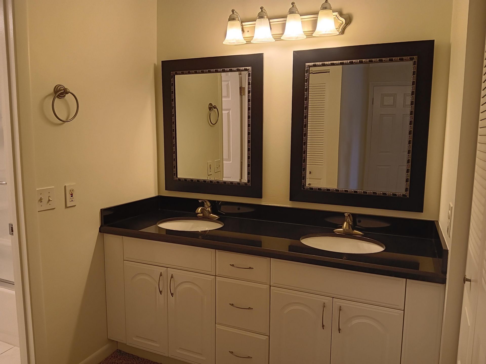 8045 Eastlake Drive, Unit 1-g, Boca Raton, FL 33433 Photo