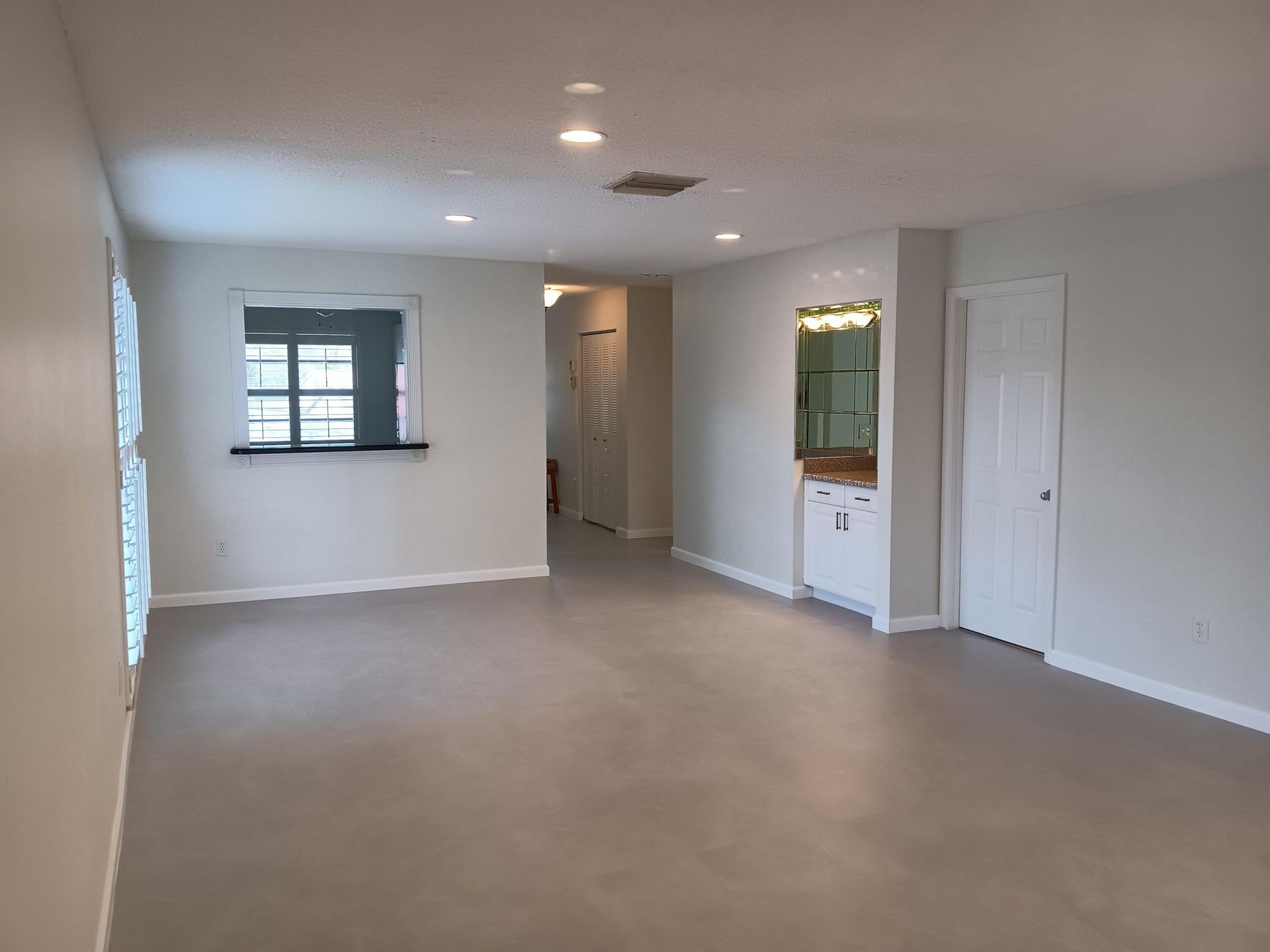8045 Eastlake Drive, Unit 1-g, Boca Raton, FL 33433 Photo