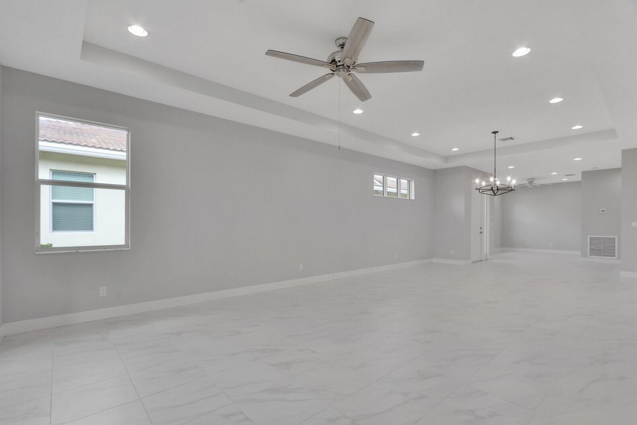 21026 SW Modena Way, Port Saint Lucie, FL 34986 Photo