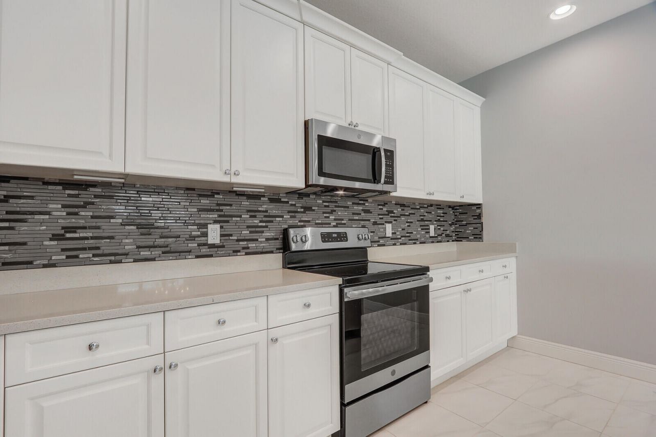 21026 SW Modena Way, Port Saint Lucie, FL 34986 Photo