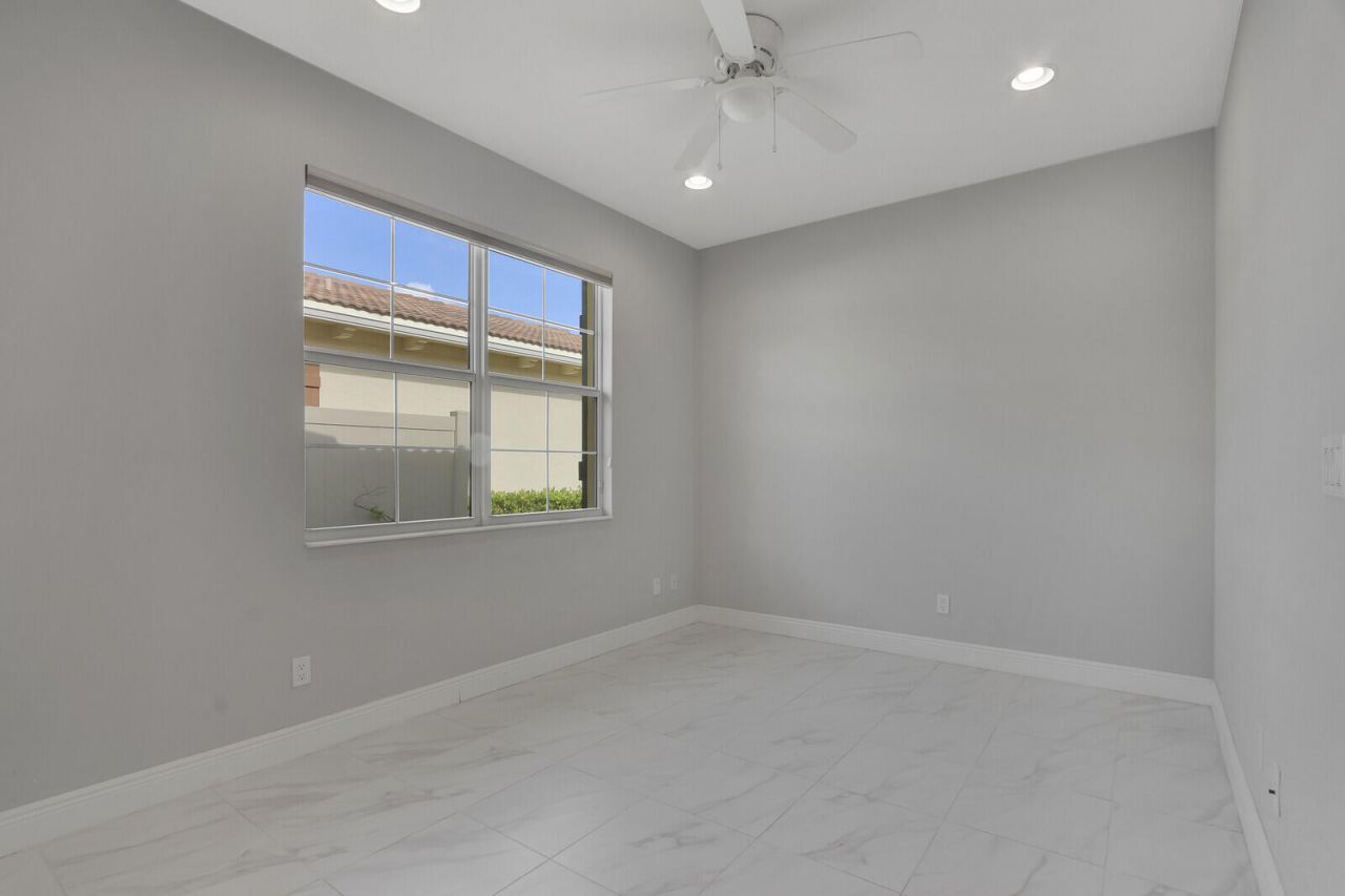 21026 SW Modena Way, Port Saint Lucie, FL 34986 Photo