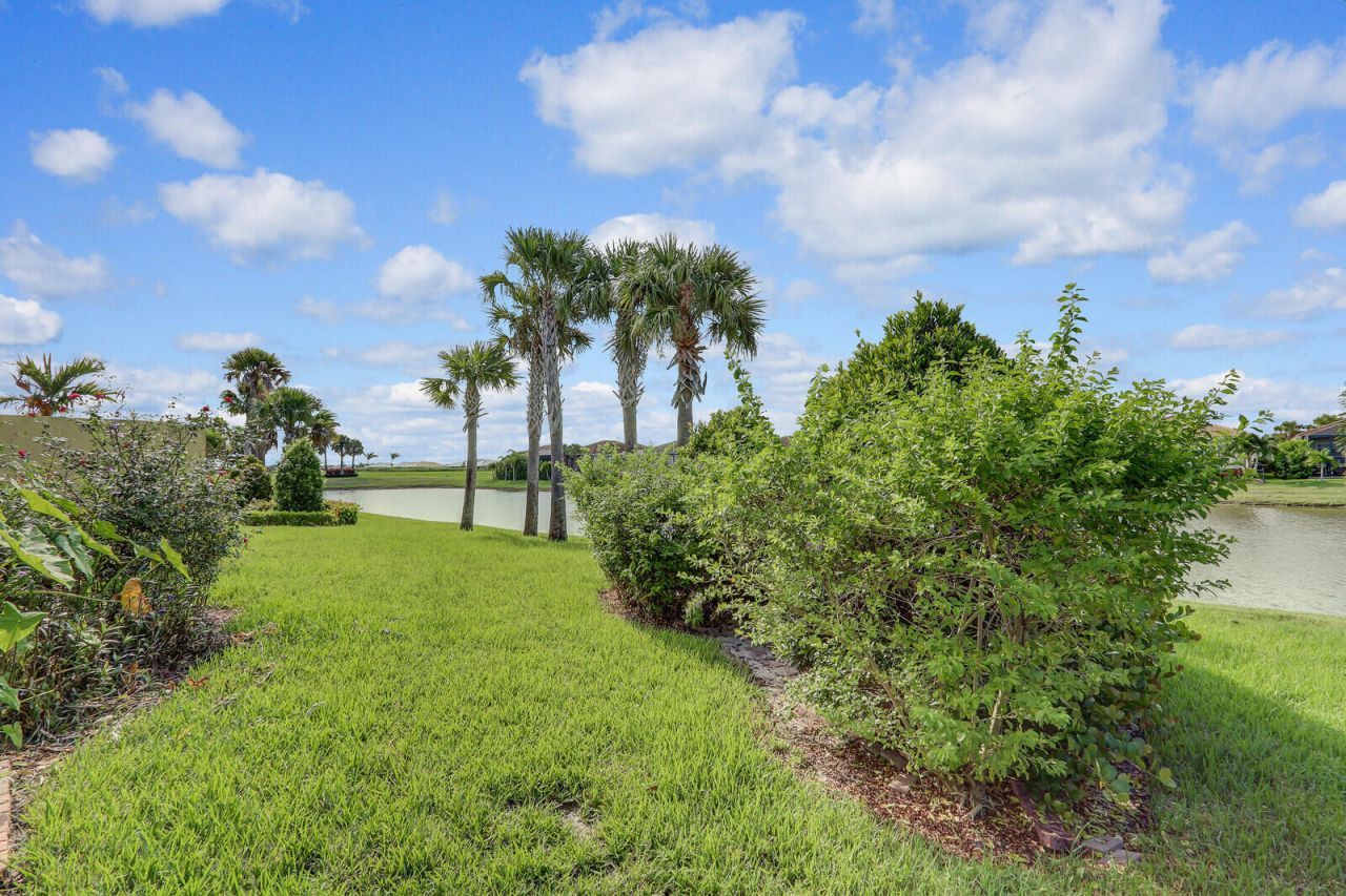 21026 SW Modena Way, Port Saint Lucie, FL 34986 Photo