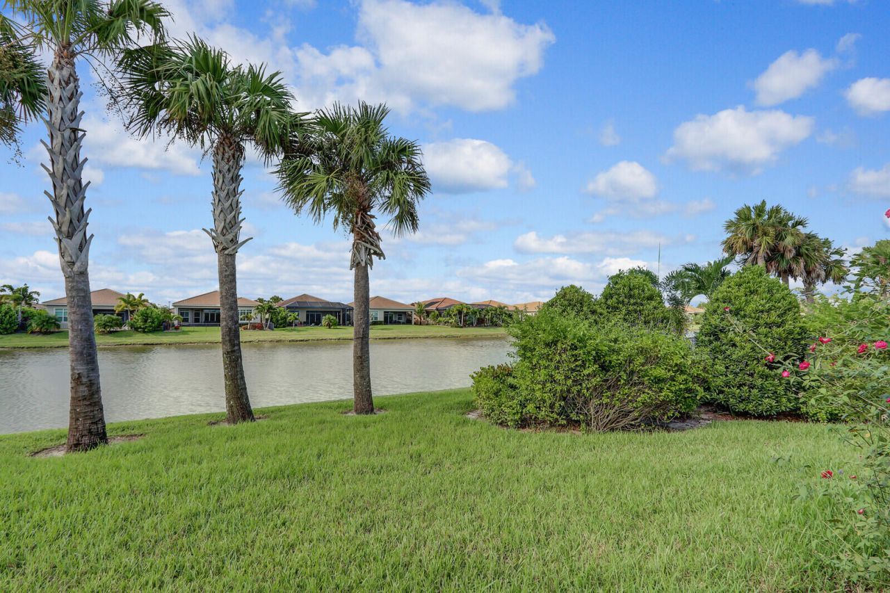 21026 SW Modena Way, Port Saint Lucie, FL 34986 Photo