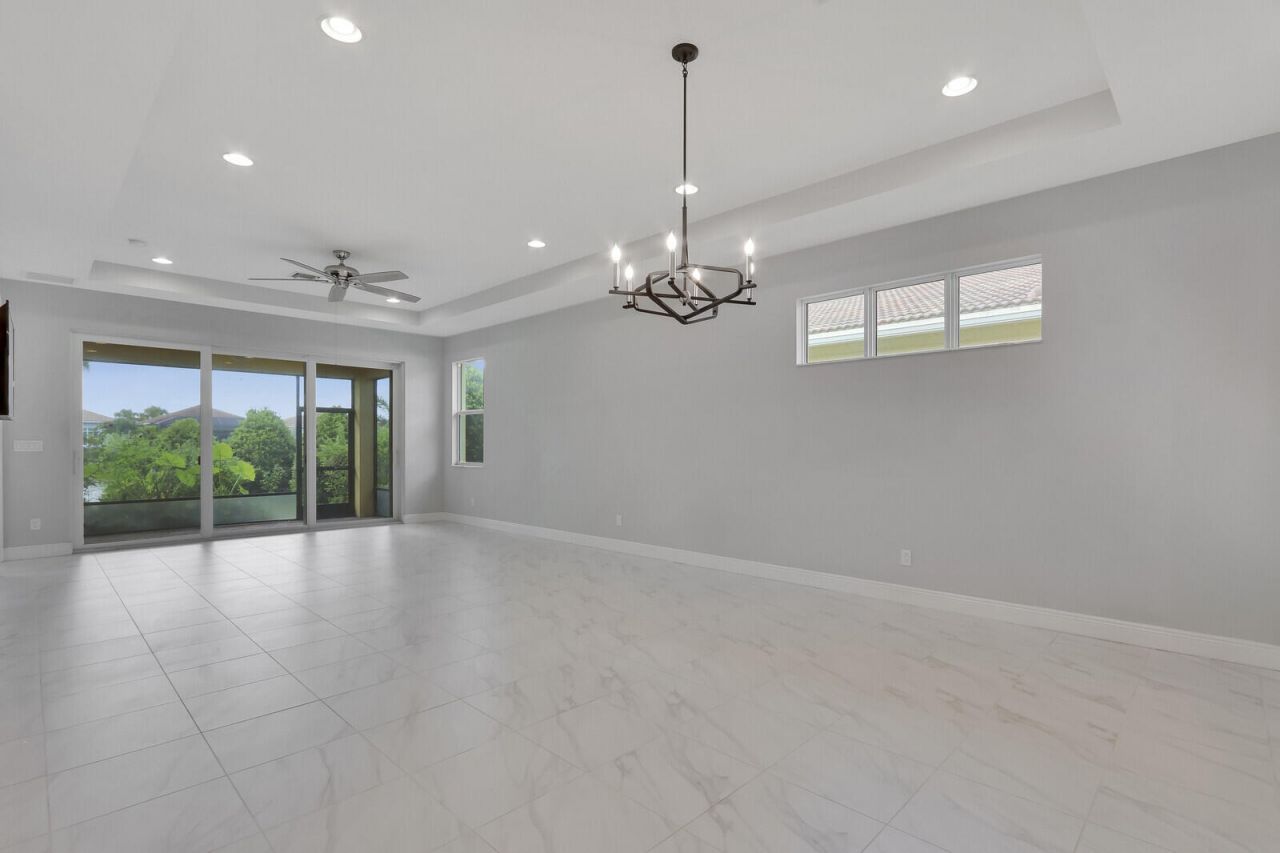 21026 SW Modena Way, Port Saint Lucie, FL 34986 Photo