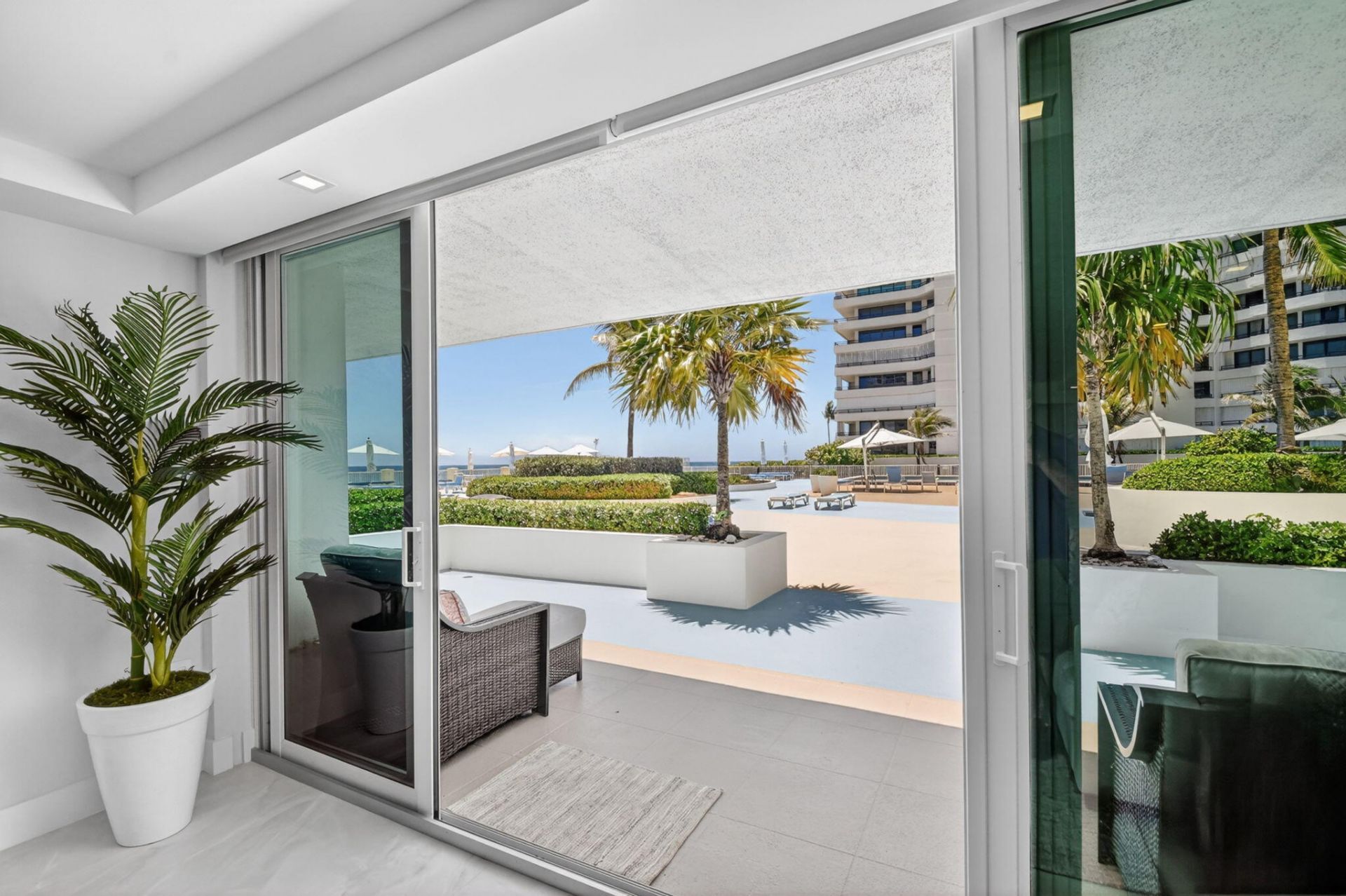 3546 S Ocean Boulevard, Unit 203, South Palm Beach, FL 33480 Photo