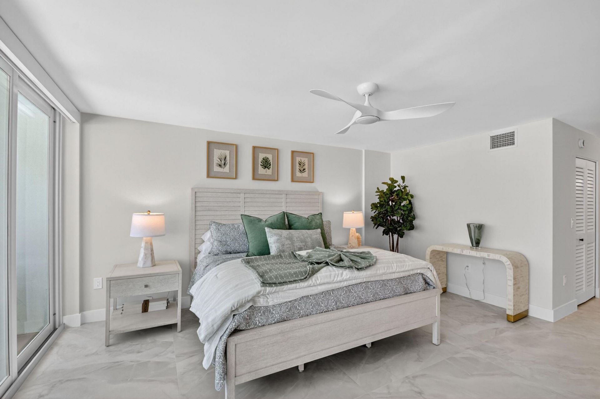 3546 S Ocean Boulevard, Unit 203, South Palm Beach, FL 33480 Photo