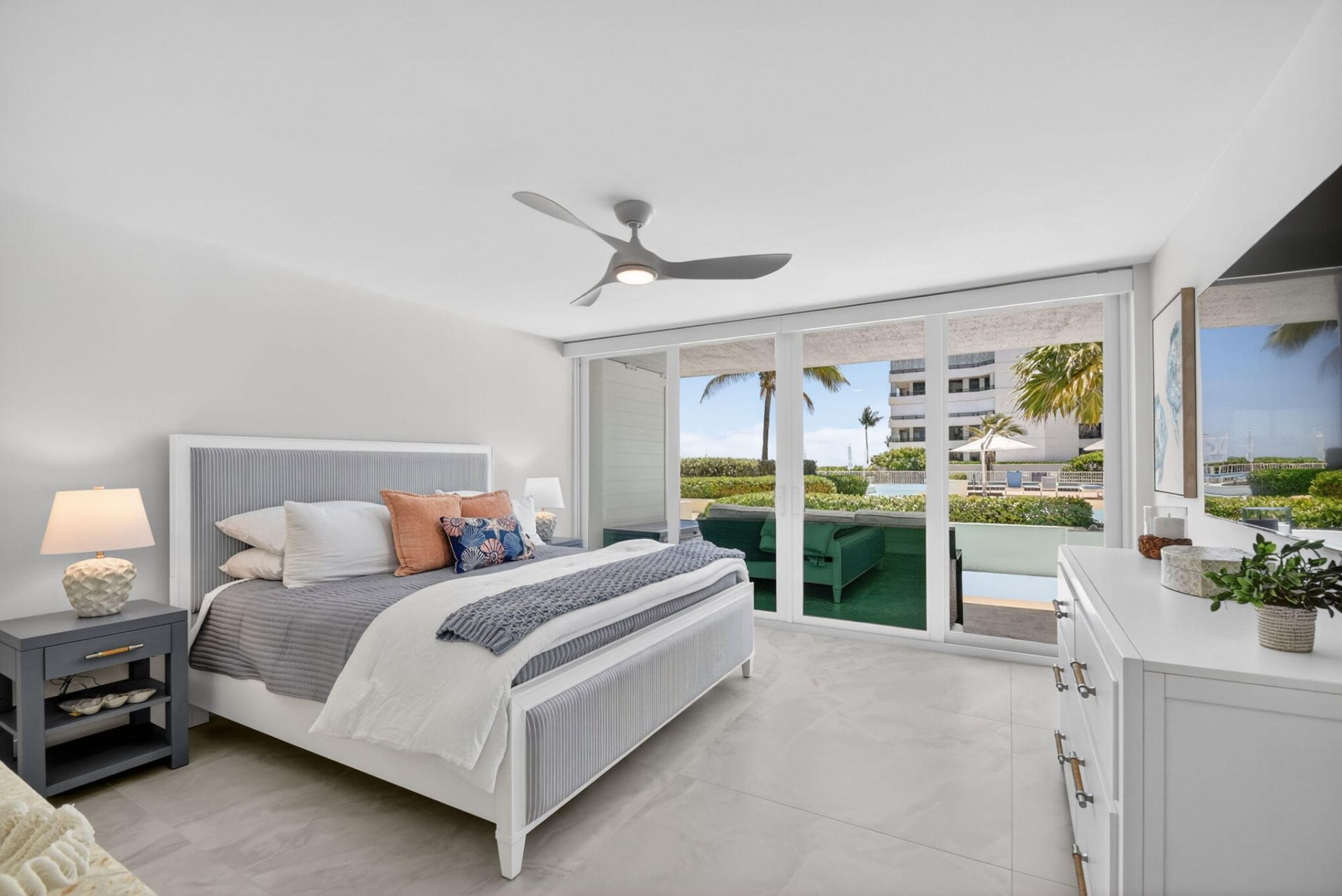 3546 S Ocean Boulevard, Unit 203, South Palm Beach, FL 33480 Photo