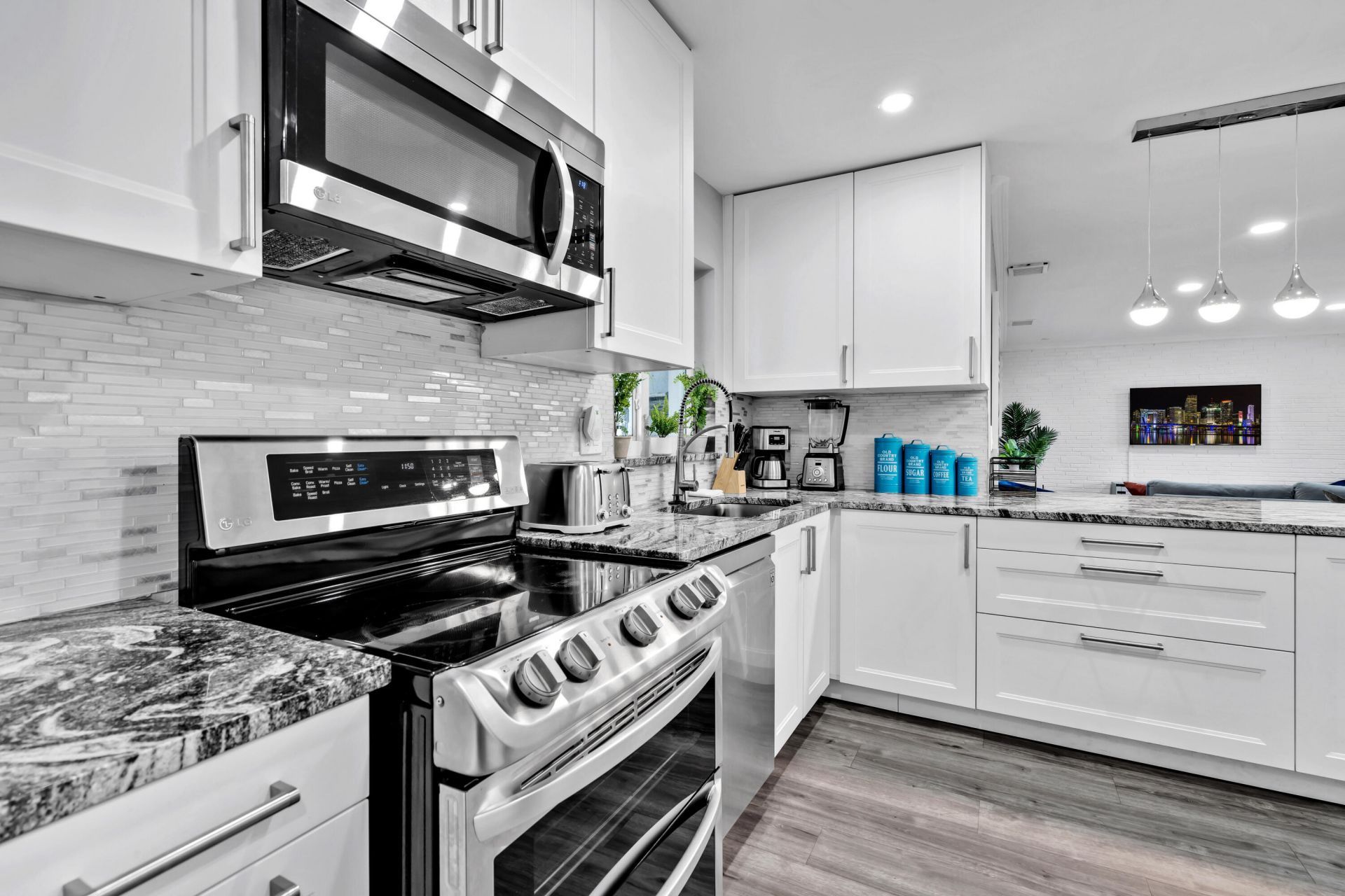6860 Tyler Street, Hollywood, FL 33024 Photo